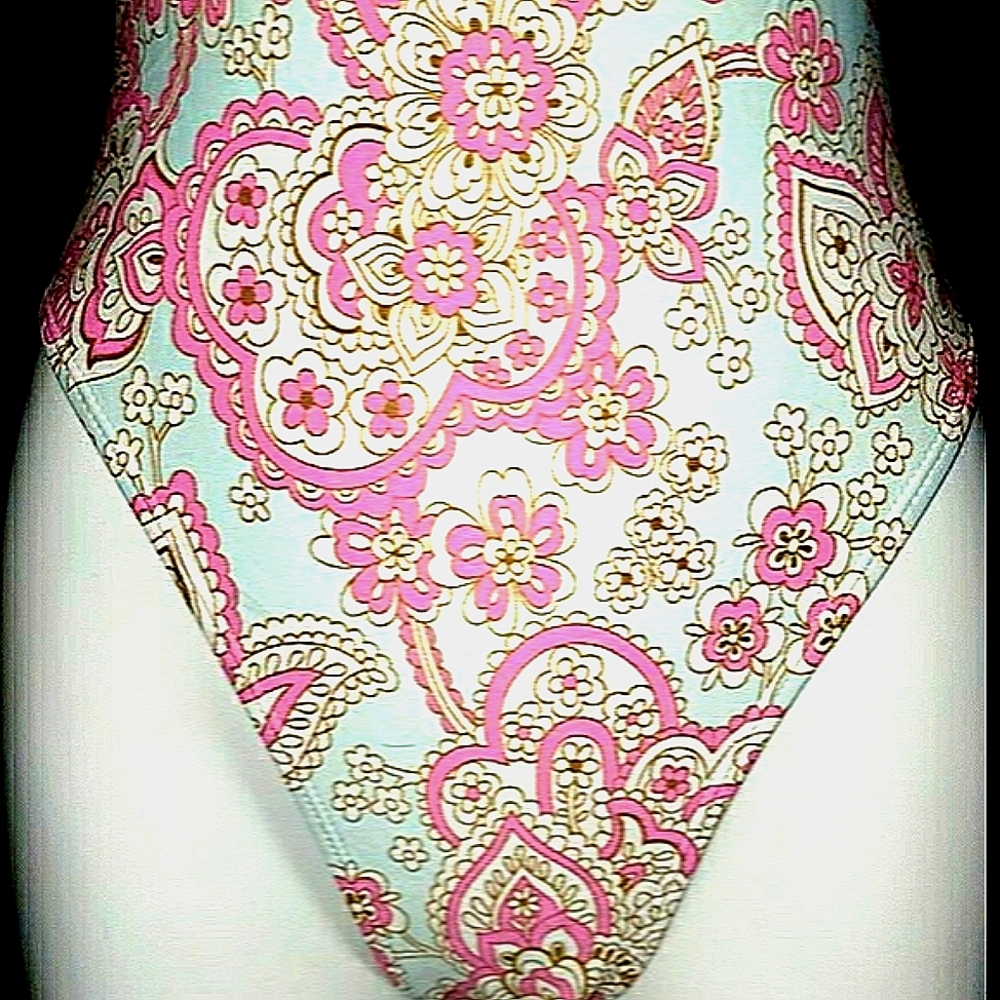 Classy Pastel paisley print one piece bathing suit - Picture 3 of 7
